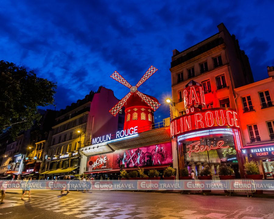 khu-an-choi-Moulin-Rouge_cong-ty-du-lich-chau-au-euro-travel