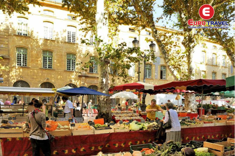 Chợ Saint Remy tại Provence Pháp