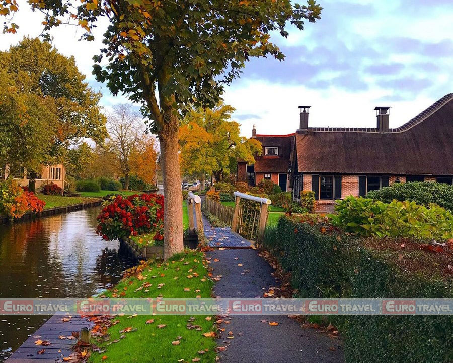 lang-co-giethoorn-ha-lan_cong-ty-du-lich-chau-au-euro-travel-02