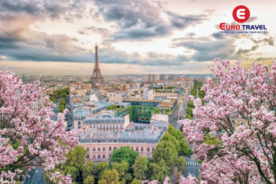 Cảnh sắc mùa xuân tại thủ đô Paris