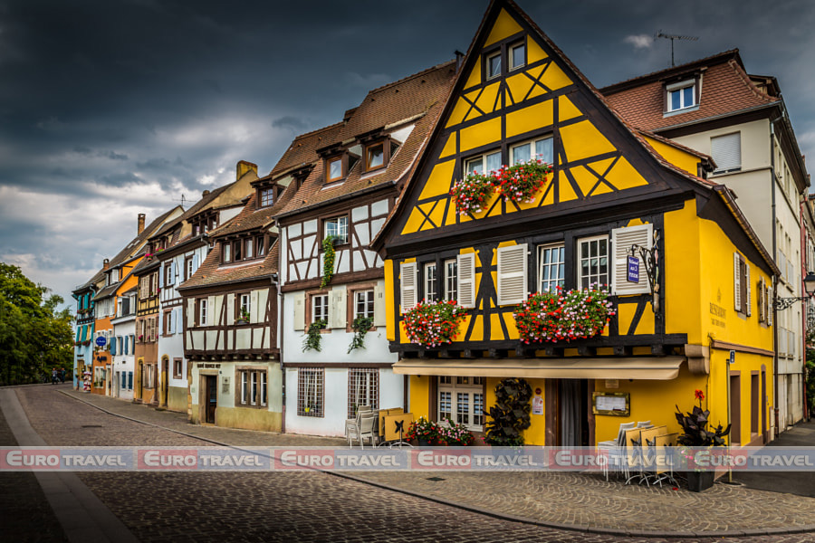 kien-truc-doc-dao-tai-lang-colmar_cong-ty-du-lich-chau-au-euro-travel