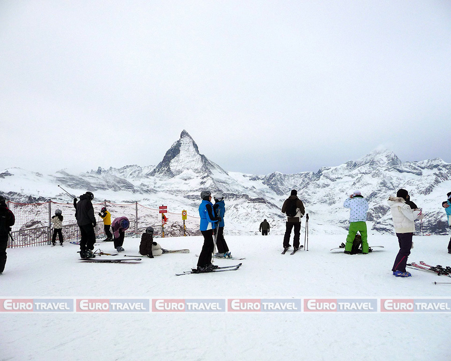 truot-bang-tai-lang-zermatt_cong-ty-du-lich-chau-au-euro-travel