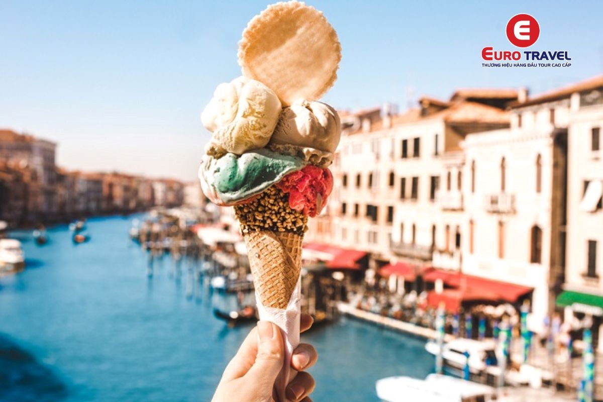 Món kem Giolitti nổi tiếng ở thủ đô Roma