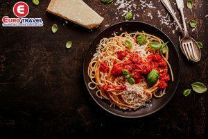 Khám phá món ăn châu Âu trứ danh Spaghetti