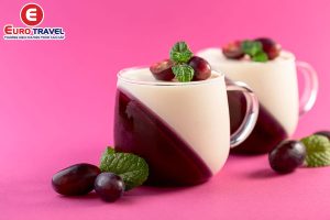 Thưởng thức hương vị Panna cotta đặc trưng tại Ý