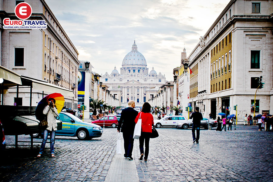 Trải nghiệm mua sắm tại Vatican