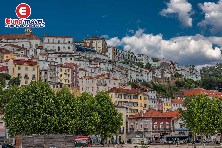 Điểm du lịch Bồ Đào Nha ghé thăm Coimbra