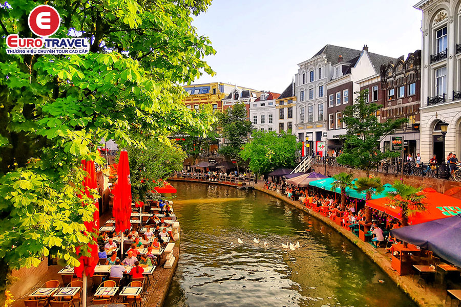 Utrecht vẻ đẹp cổ kính tại điểm du lịch Hà Lan