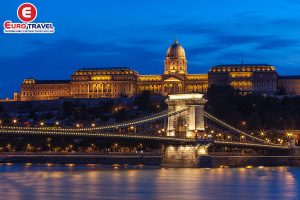 Điểm du lịch Hungary khám phá Buda