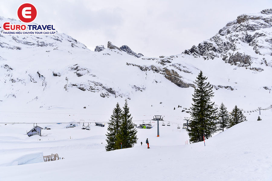 Điểm du lịch Thuỵ Sĩ khám phá Titlis