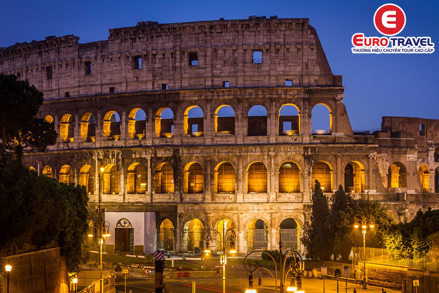 Khám phá vẻ đẹp cổ kính Colosseum tại điểm du lịch Ý