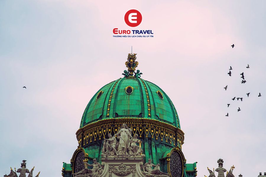 Hofburg nổi tiếng tại Áo