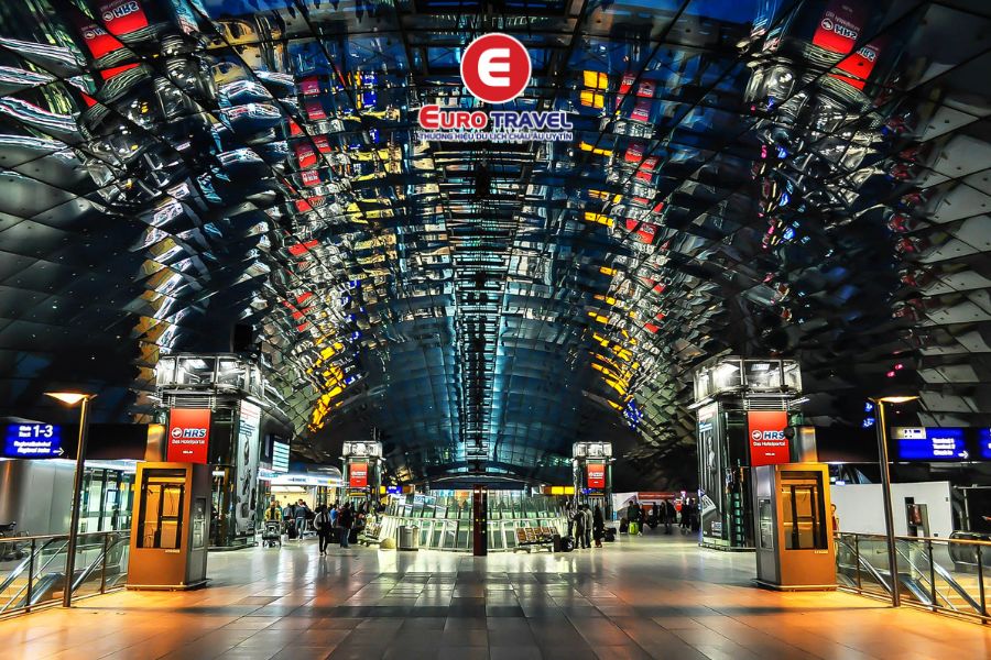 Sân bay quốc tế hiện đại tại Frankfurt