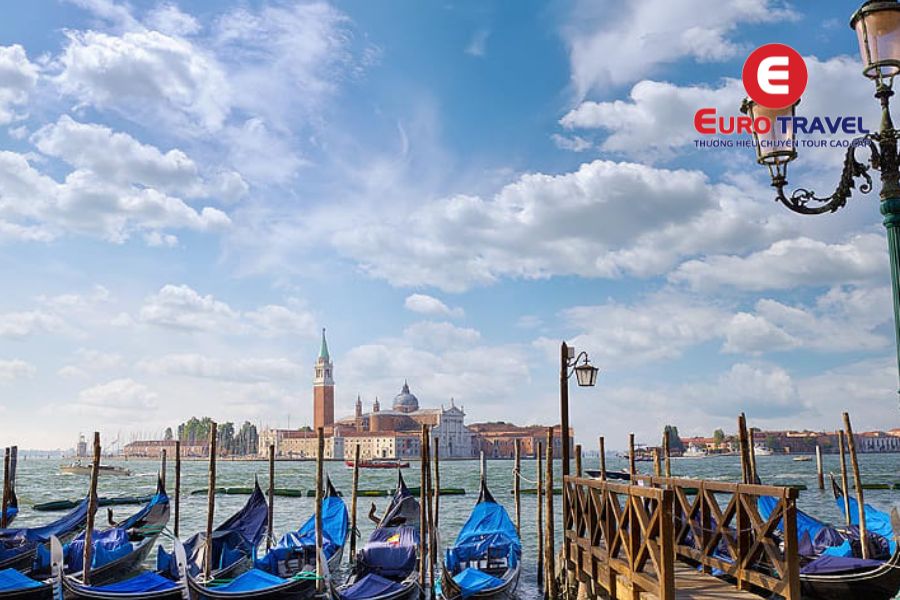 Điểm du lịch Venice xinh đẹp và yên bình