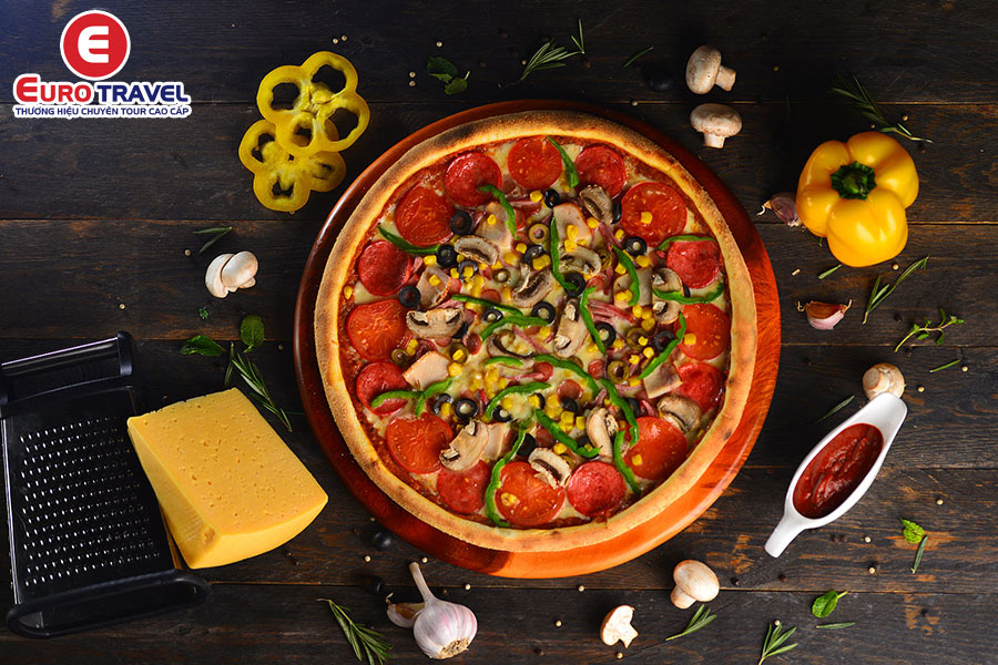 Ẩm thực Rome thưởng thức hương vị Pizza thơm ngon