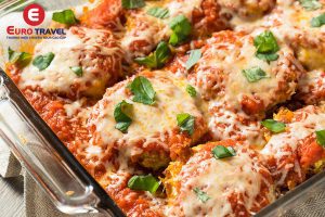 Ẩm thực Úc thưởng thức món Parmigiana