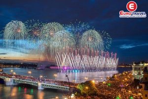 Cẩm nang du lịch Nga lễ hội đêm trắng