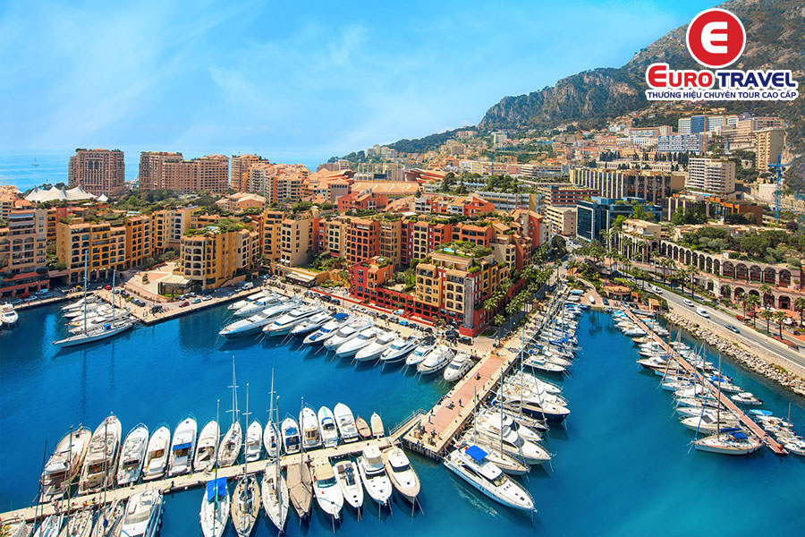Điểm du lịch Monaco tham quan Monte Carlo Harbor