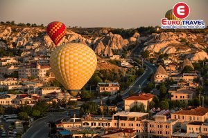 Ghé thăm Cappadocia cùng cẩm nang du lịch Thổ Nhĩ Kỳ