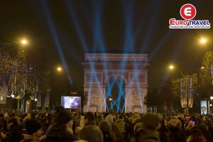 Pháp điểm du lịch châu Âu dịp Tết