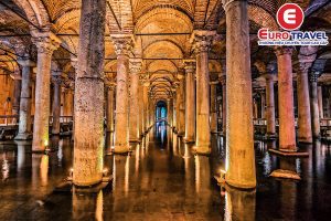 Tham quan Basilica Cistern cùng cẩm nang du lịch Thổ Nhĩ Kỳ