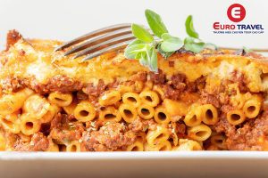 Trải nghiệm hương vị Pastitsio cùng cẩm nang du lịch Hy Lạp