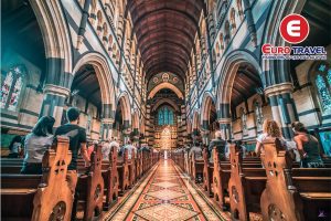 Nhà thờ Patrick cùng lối kiến trúc tuyệt đẹp bên trong