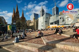 Quảng trường Federation Square  là điểm đến ưa thích của nhiều du khách và cả dân bản địa Melbourne