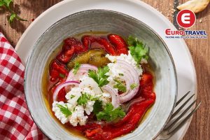 Món xà lách trộn Escalivada độc đáo trong ẩm thực Barcelona