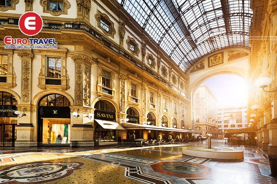 Milan cổ kính trong ánh hoàng hôn