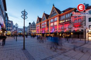 Khu phố cổ Munich là điểm đến được nhiều du khách yêu thích
