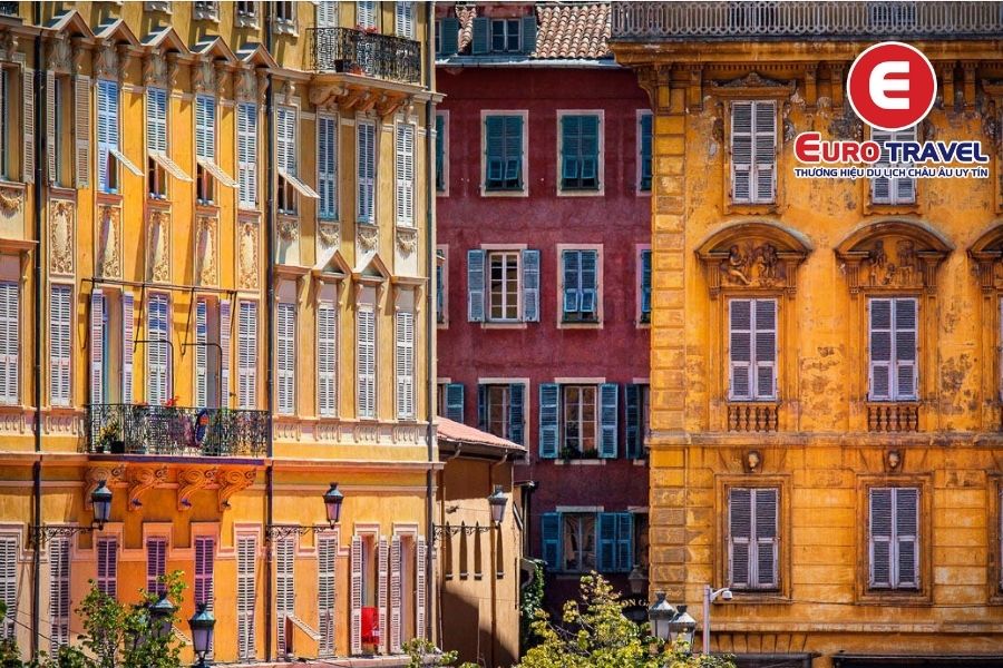 Đi Pháp thăm khu phố cổ Nice Vieux