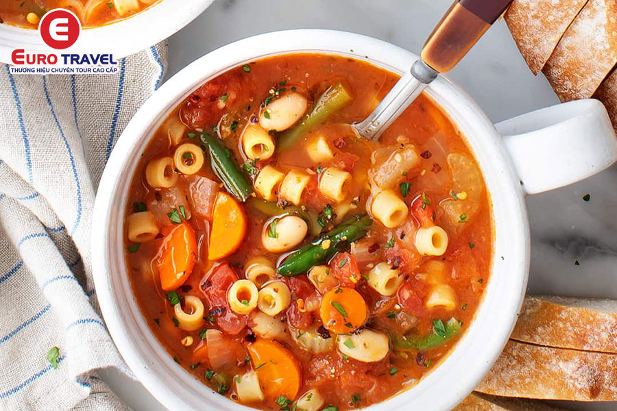 Ẩm thực Italia trải nghiệm hương vị Minestrone