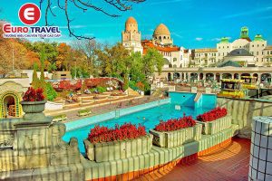 Điểm du lịch Budapest trải nghiệm thú vị tại Gellert và Szechenyi