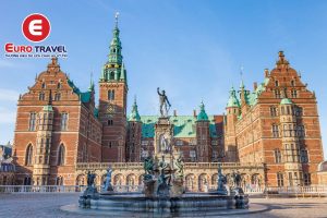 Lâu đài Frederiksborg độc đáo