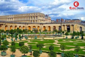 Cung điện Versailles được xây dựng dưới thời vua Louis XIV-Eurotravel