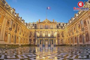 Cung điện Versailles tọa lạc tại thủ đô Paris - Eurotravel