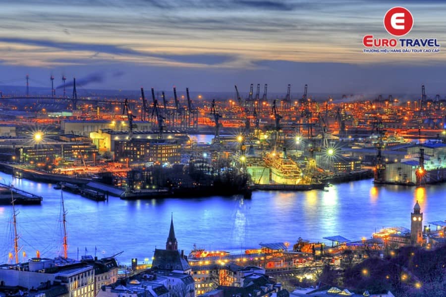 Cảng Hamburg - Cảng lớn nhất nước Đức