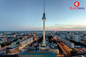 Fernsehturm - Tòa tháp truyền hình cao nhất tại Đức