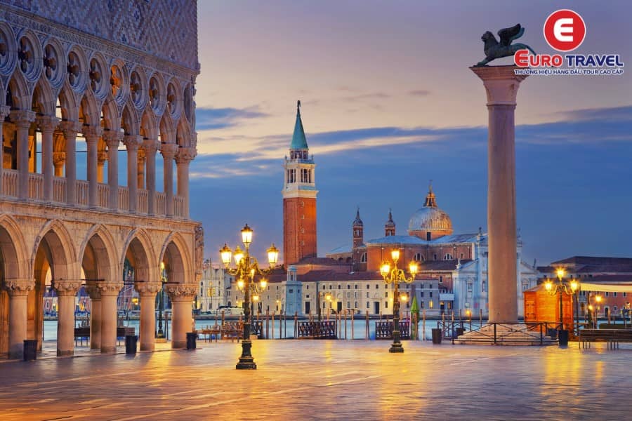 Quảng trường Piazza San Marco - Trái tim của kênh đào Venice