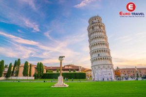 Tháp nghiêng Pisa - Biểu tượng kiêu hãnh của người dân Ý