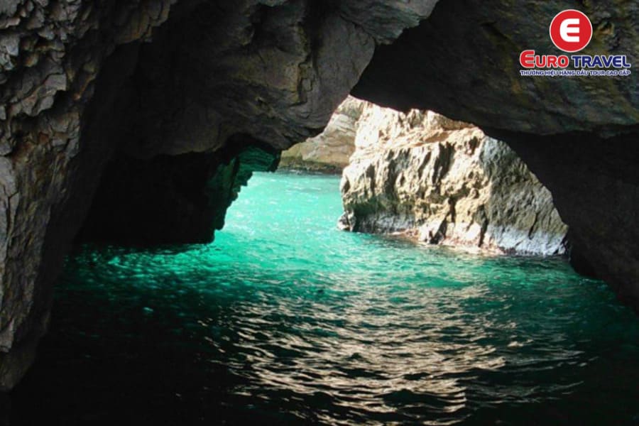 Grotta dello Smeraldo - Viên ngọc lục bảo của Conca dei Marini