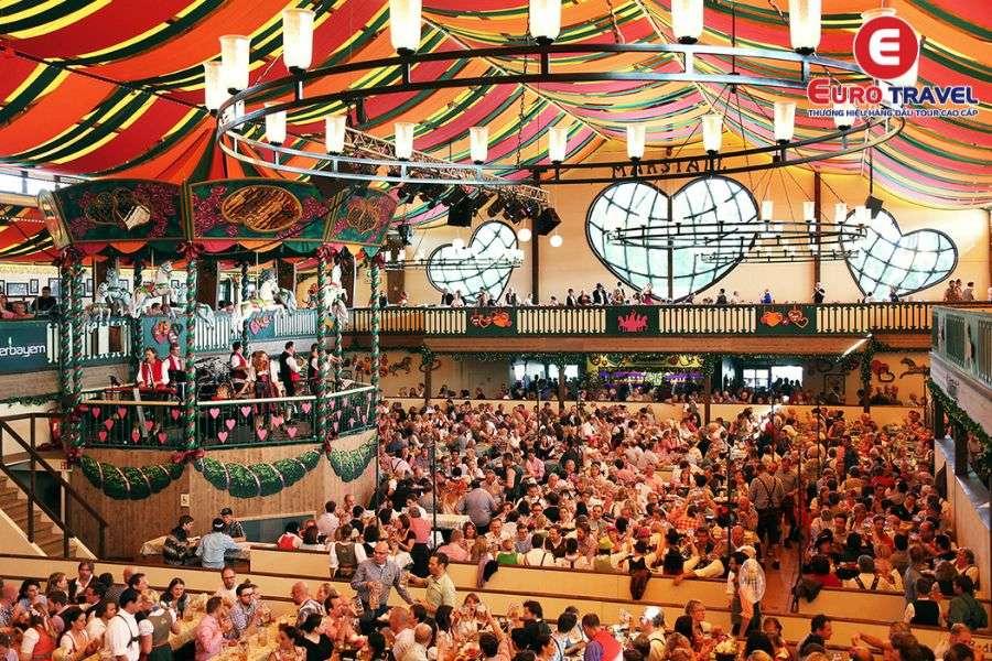 Lễ hội bia Đức - Lễ hội dân gian lớn nhất trên thế giới
