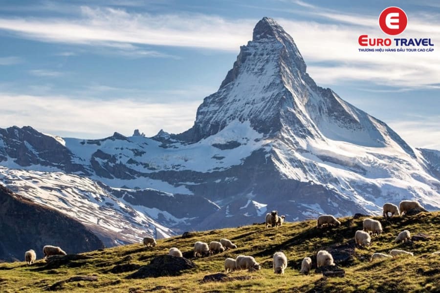Matterhorn - Ngọn núi biểu tượng của dãy Alps