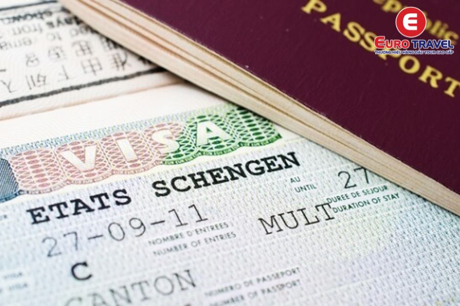 Visa Schengen cho phép đi lại tự do giữa 26 nước