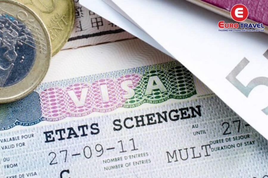 Visa Schengen cho phép đi lại tự do giữa 26 quốc gia