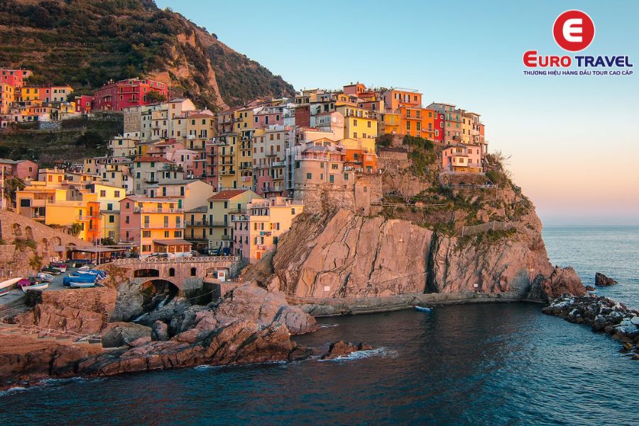 Cinque Terre - Vùng đất sắc màu của Ý