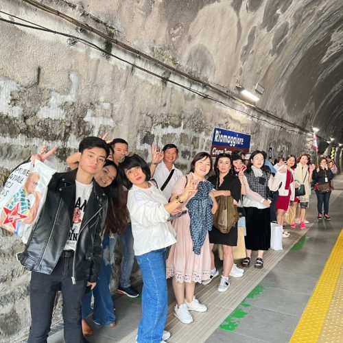tour chau au mua thu 4 nuoc dia trung hai 5