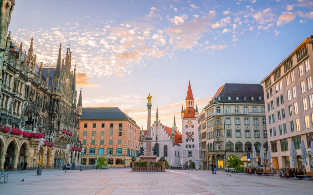 Quảng trường Marienplatz