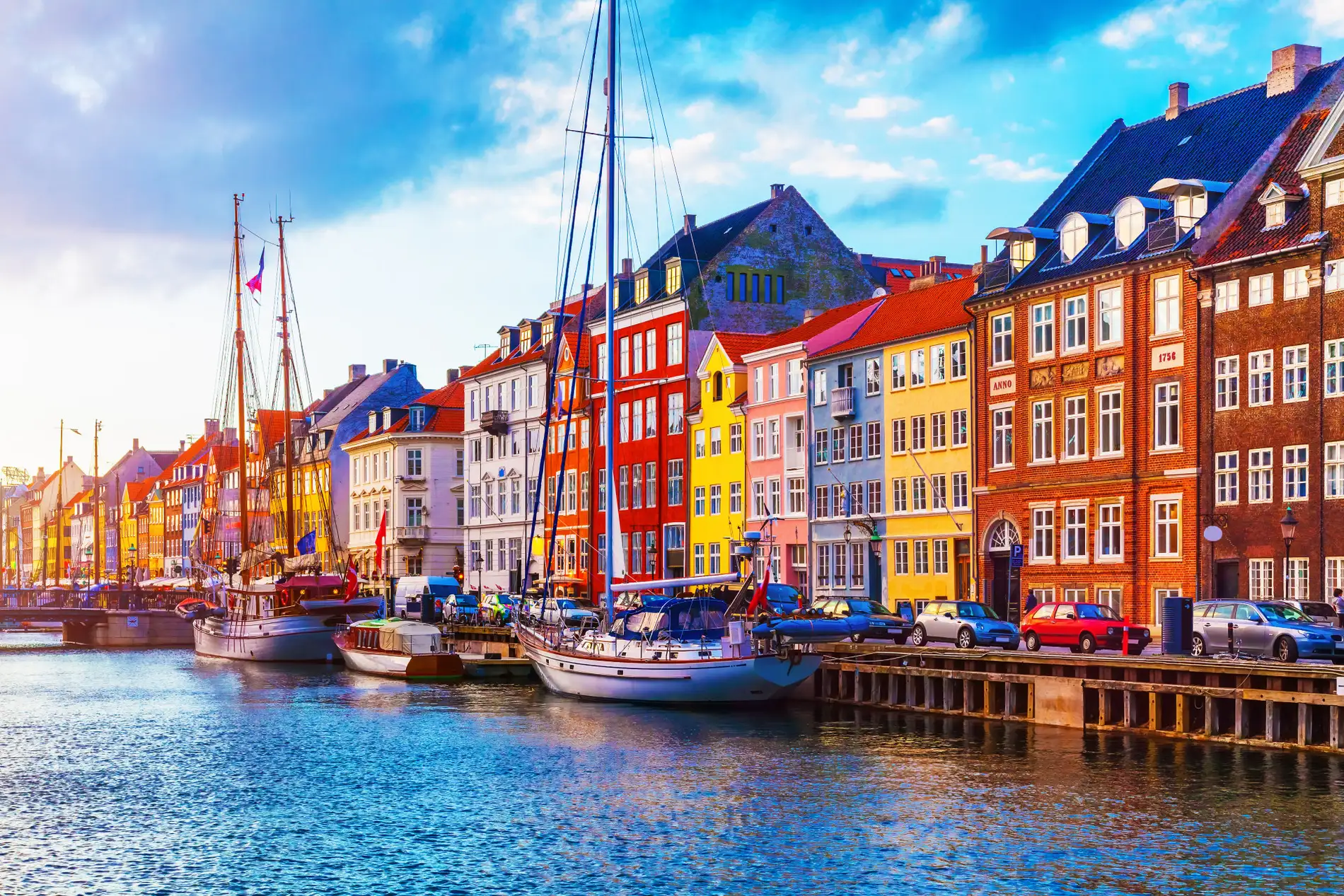 Thủ phủ Copenhagen (Đan Mạch) đầy sắc màu cổ tích